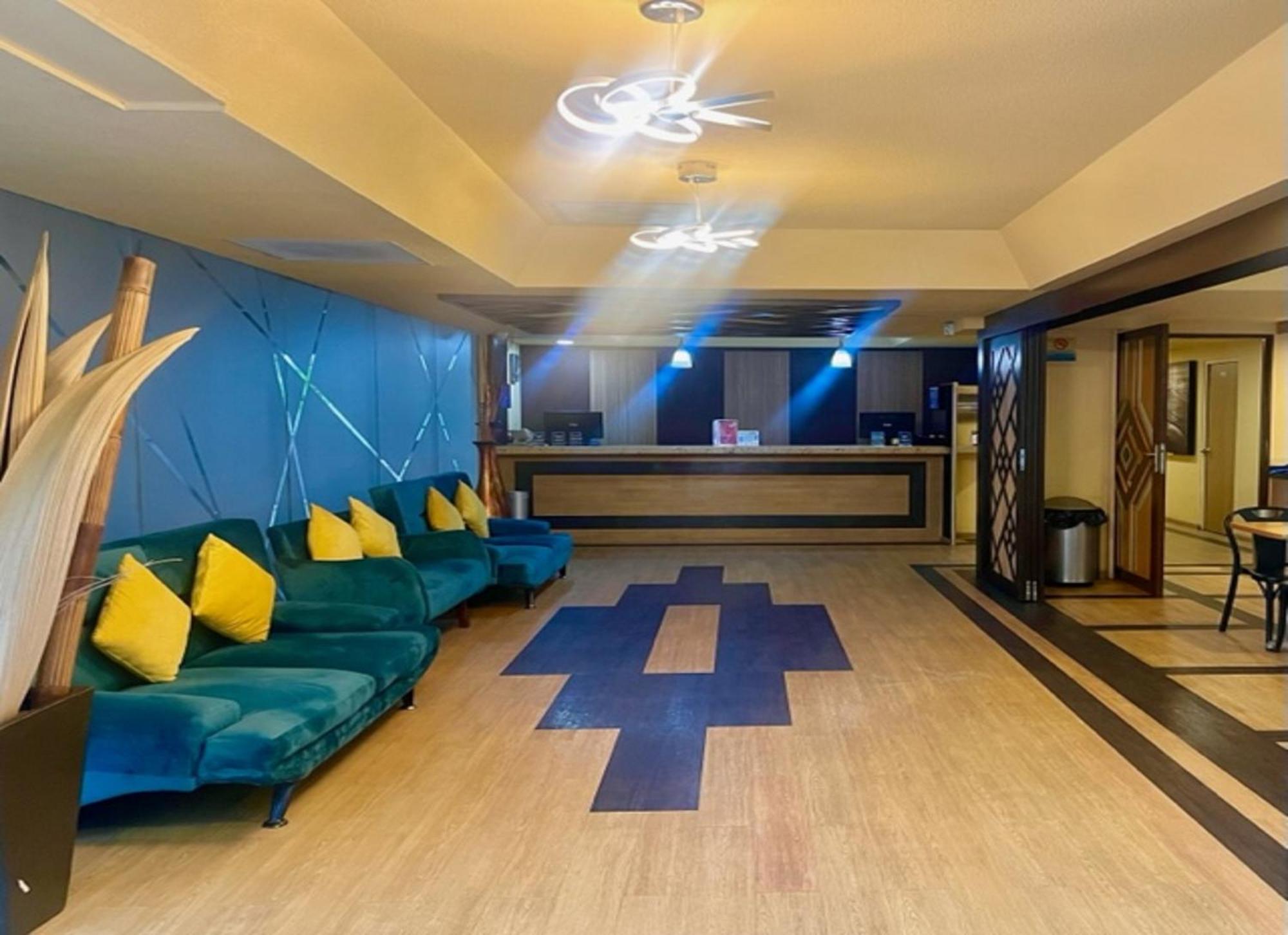 Hotel Ibeurohotel Expo