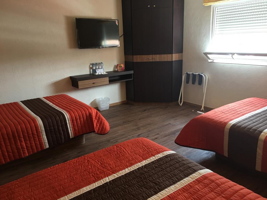 Hotel Ibeurohotel Expo 3*