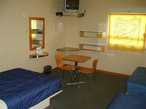 Hotel Ibeurohotel Expo 3*
